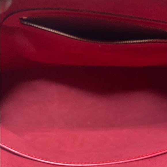 Louis Vuitton Epi Lussac shoulder bag - Picture 10 of 16